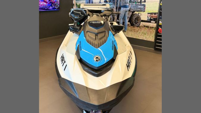 05 FishPro Scout 130